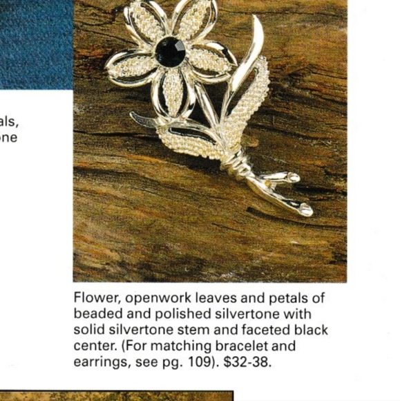 Vintage Sarah Coventry flower design bracelet,earrings,brooch set - Picture 7 of 7